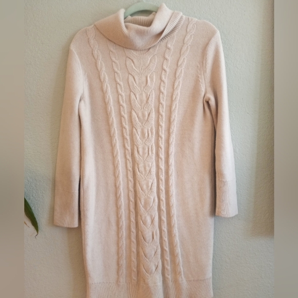 Banana Republic Cable Knit Cream Cotton Blend Turtleneck Fisherman Sweater Dress - Picture 2 of 6